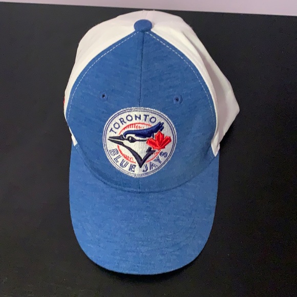MLB Other - ✨Host pick ✨Toronto blue jays hat